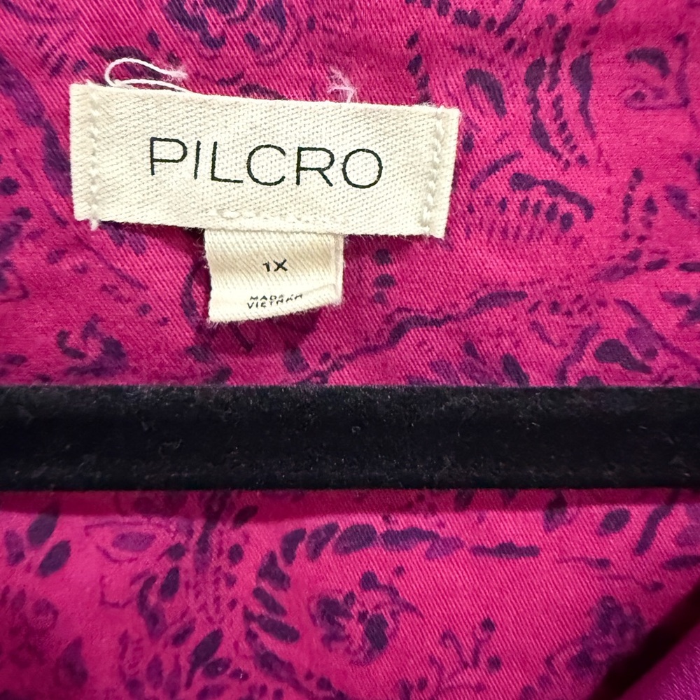 Anthropologie Velvet Button-Down Shirt in Rich Pink - Picture 2 of 2